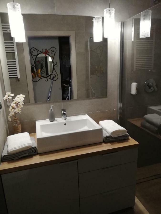 Papaver Apartament Zielona Gora  Luaran gambar